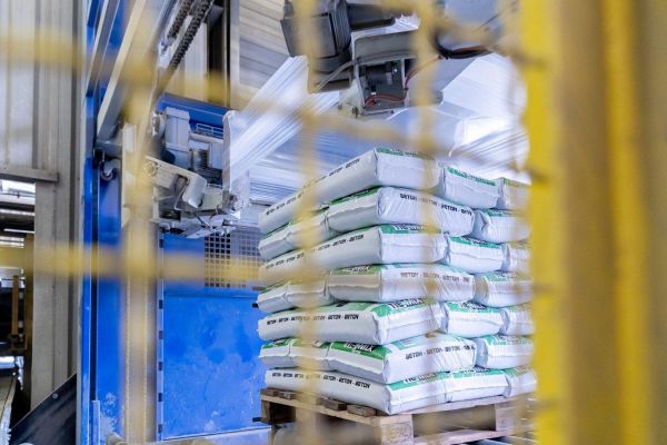 TIELEN handling palettiseren