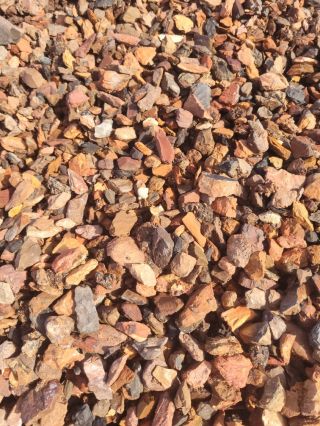 Rode breuksteen 6 20 2025